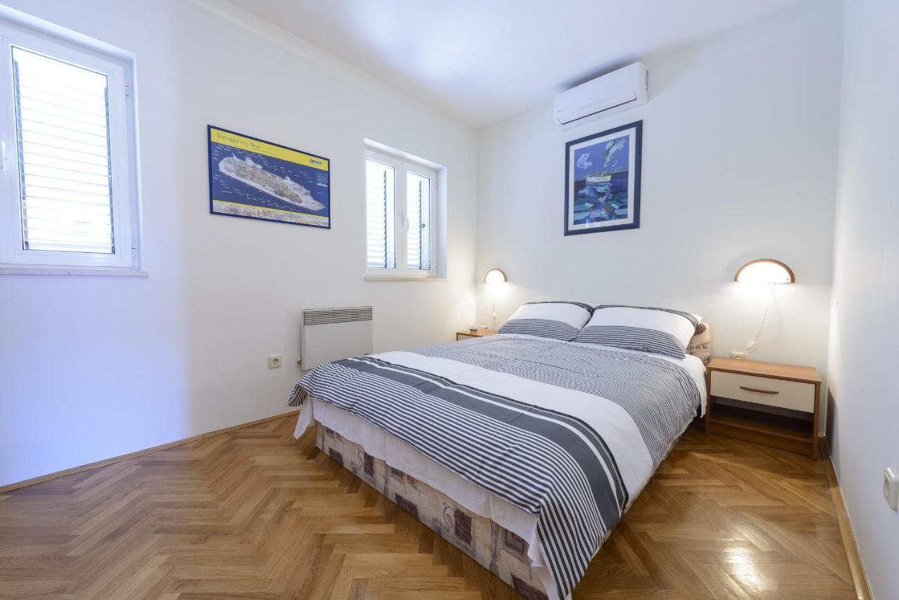 Apartment Tija Two Bedroom Apartment With Balcony And Partial Sea View Дубровник Экстерьер фото